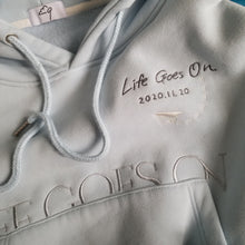 Load image into Gallery viewer, Sky blue ¨Life Goes On¨ set