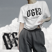 Cargar imagen en el visor de la galería, “Run BTS” t-shirt
